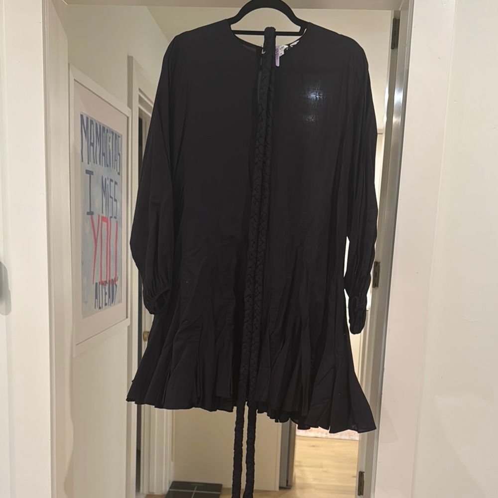 Elegant Black Long-Sleeve Dress